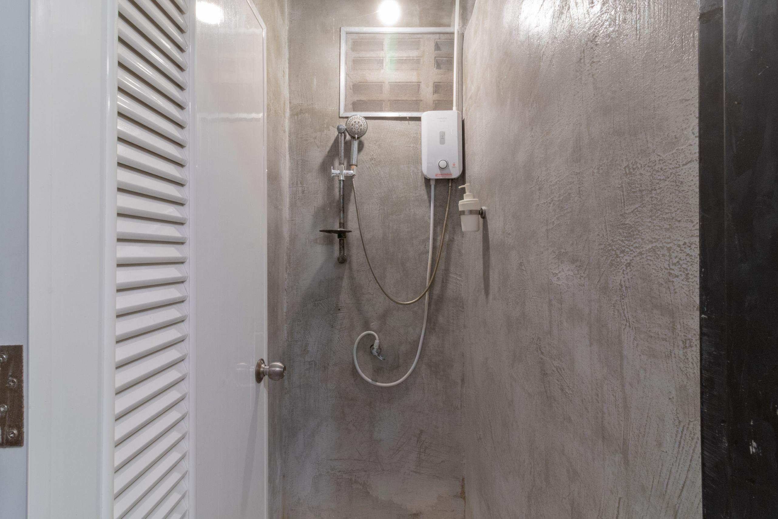 Beige Poshtels + Netflix Hostel Bangkok Exterior foto