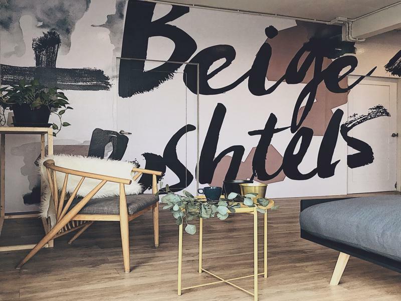 Beige Poshtels + Netflix Hostel Bangkok Exterior foto